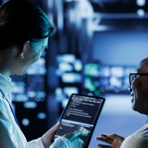 What Describes the Relationship Between Edge Computing and Cloud Computing?