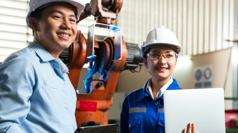 hat Education Do You Need to Be a Manufacturing Engineer