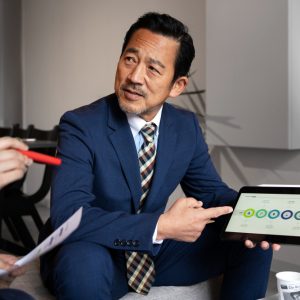 The Ultimate Guide to Becoming a Successful Business Sales Manager